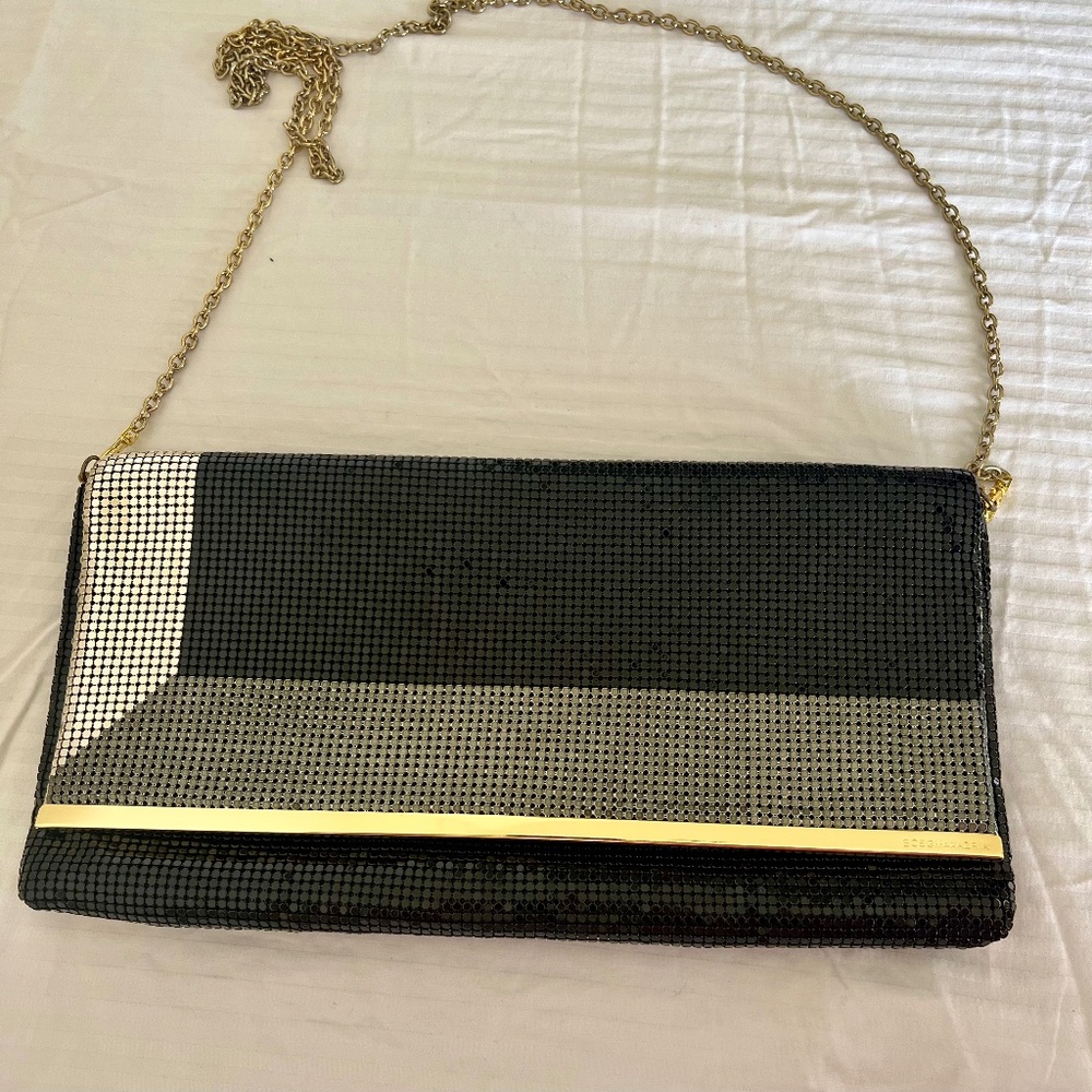 🔴BCBG Metallic Black, Silver, Gold Sequins Clutch/Purse - Picture 6 of 7